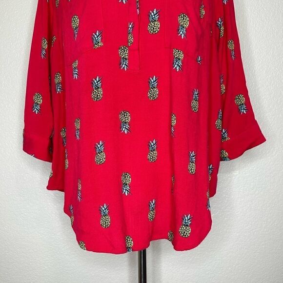 Torrid Harper Pineapple Print Pullover Top - Picture 4 of 13